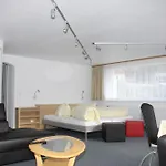 Eden Hotel 3*