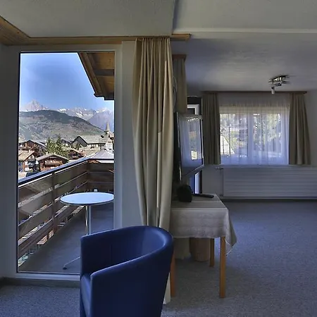 Eden Hotel 3*